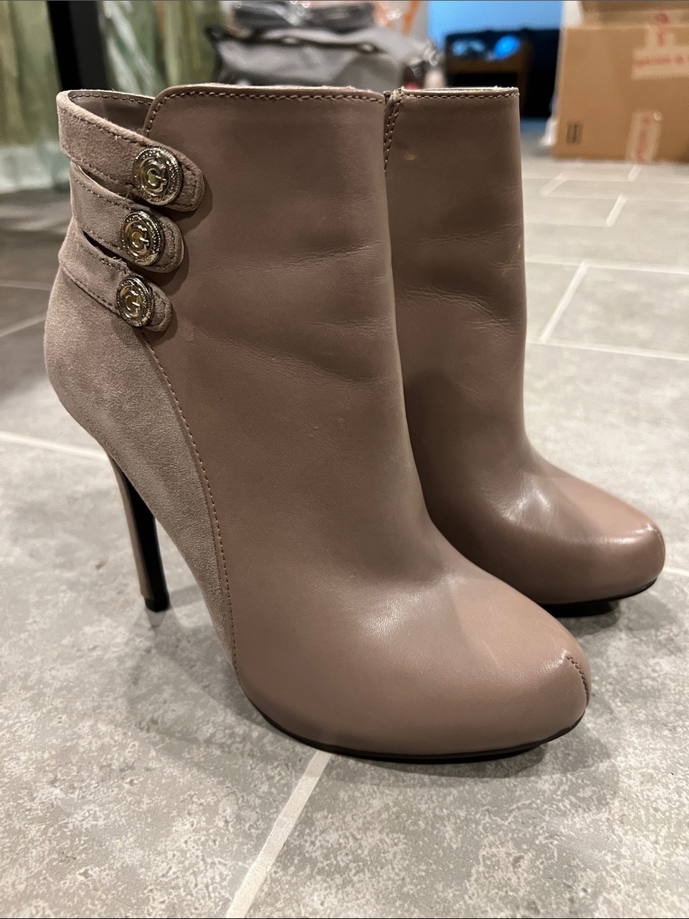 GUESS Taupe Leather High-Heel Ankle Booties with Decorative Buttons